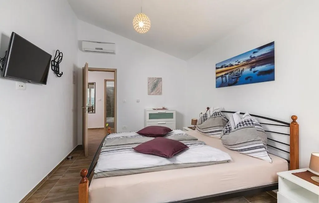 Villa Dijana Viskovići